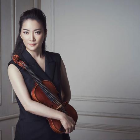 Japonská houslistka Akiko Suwanai