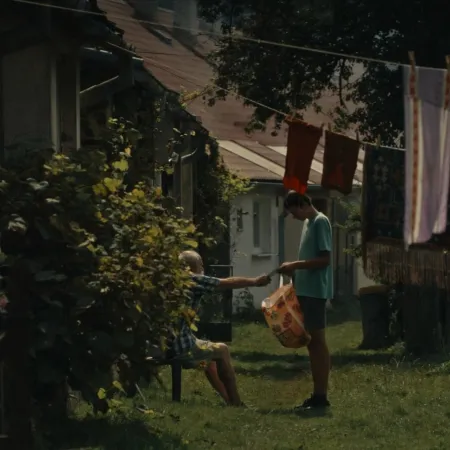 Nahoře nebe, v dolině já