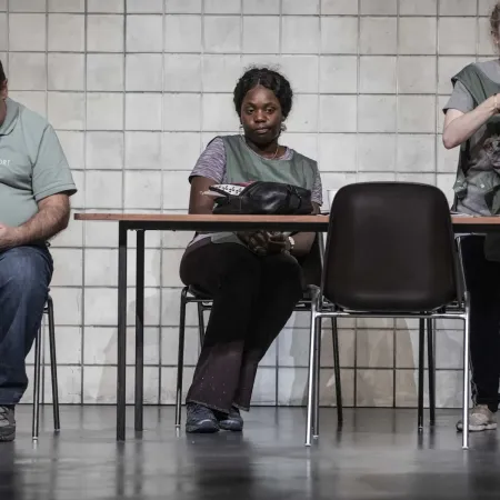 Inscenace Alexandera Zeldina Opatruj se