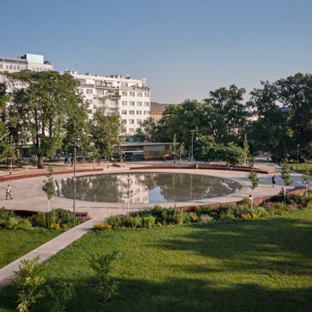 Park na Moravském náměstí v Brně, CONSEQUENCE FORMA architects