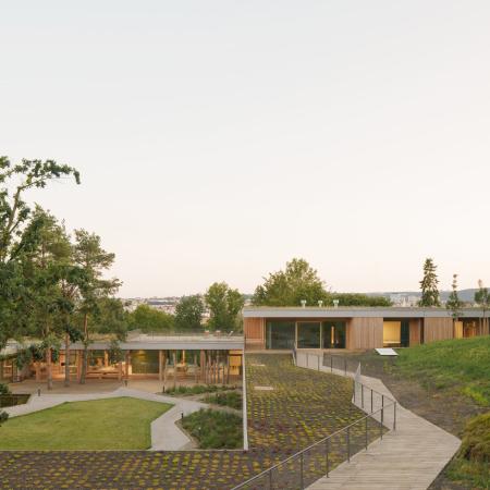 Českou cenu za architekturu získal Dům pro Julii studia ČTYŘSTĚN