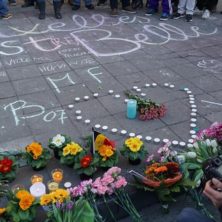 22. března to bude deset let, co při dvou sebevražedných útocích v Bruselu zemřelo 32 lidí