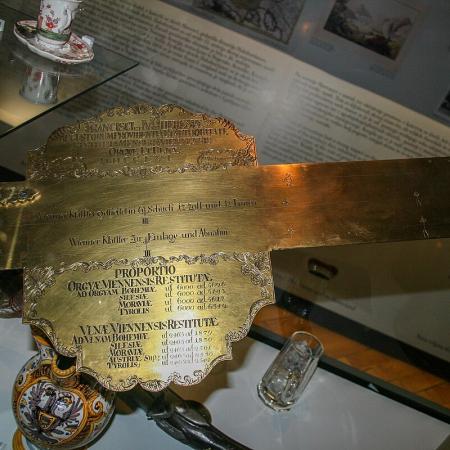 Před 150 lety (1. ledna 1817) začala v českých zemích v rámci monarchie platit metrická soustava