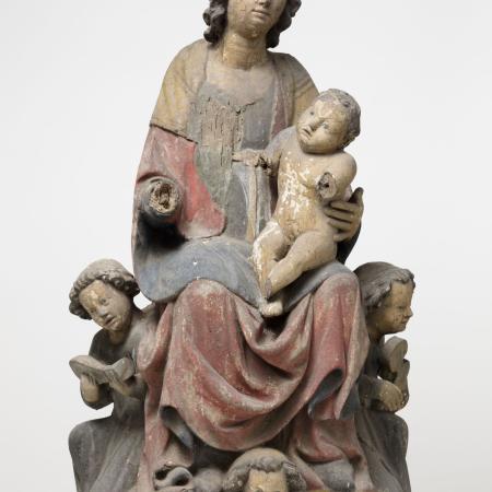 Podoba sochy v době nálezu (s primitivní přemalbou z 19. století)