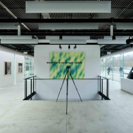 Pohled do expozice The Space Between