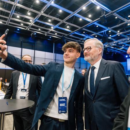 Končící předseda ODS Petr Fiala na sněmu