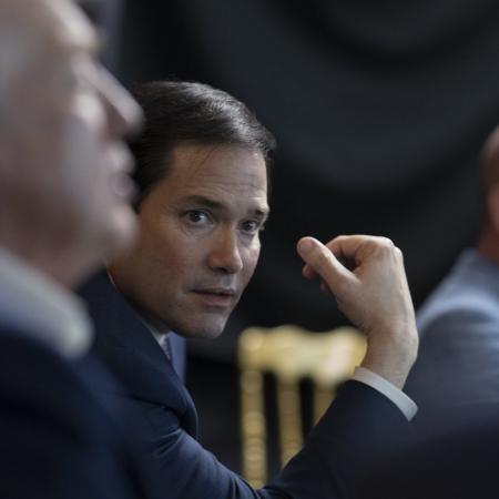 Prezident Donald Trump a ministr zahraničí Marco Rubio sledují americké vojenské operace ve Venezuele z klubu Mar-a-Lago v Palm Beach na Floridě v sobotu 3. ledna 2026.