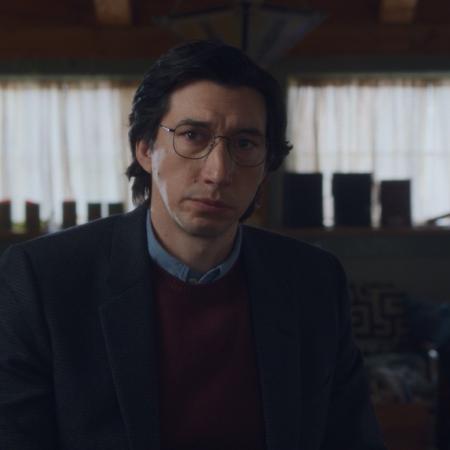 Adam Driver jako vysokoškolský profesor a starostlivý syn