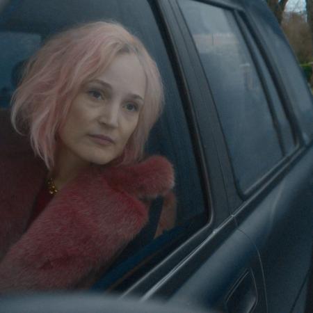 Vicky Krieps v roli lehce excentrické influencerky