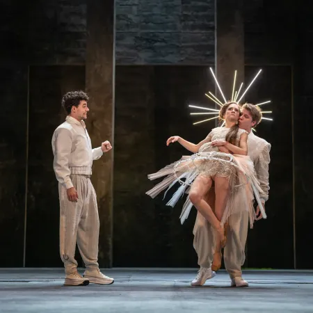 Filip Březina (Bakchus), Pavlína Štorková (Ariadna), Zdeněk Piškula (Bakchus) 