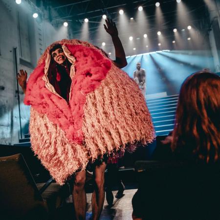 Inscenace Rest in Euphoria souboru Cirk La Putyka