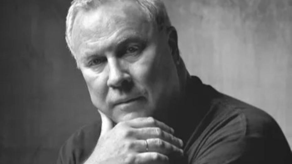 Divadelní režisér, scénograf a výtvarník Robert Wilson