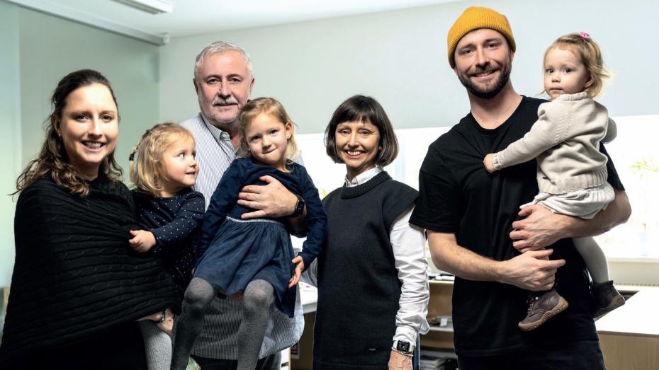 Společnost KAMA - rodinné foto
