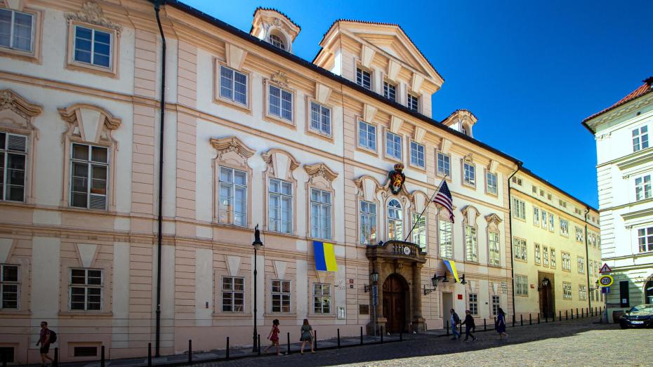 Schönbornský palác