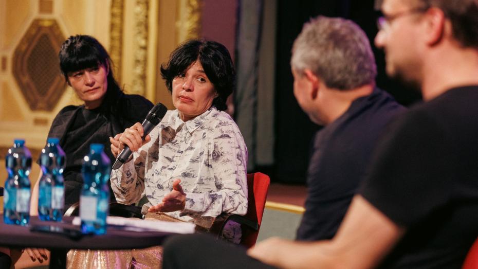 Diskuse v pražské Lucerně při zahájení festivalu Be2Can