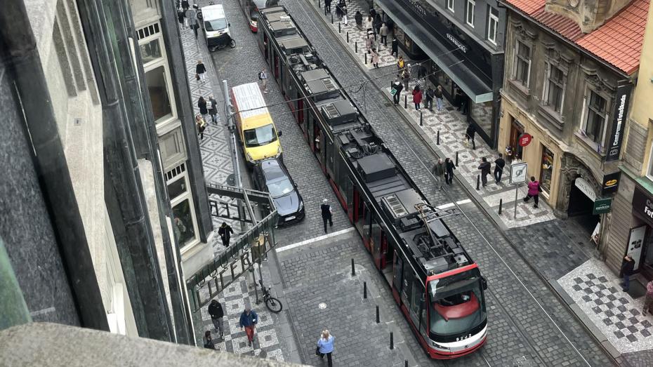 Výpadek energie zastavil tramvaje