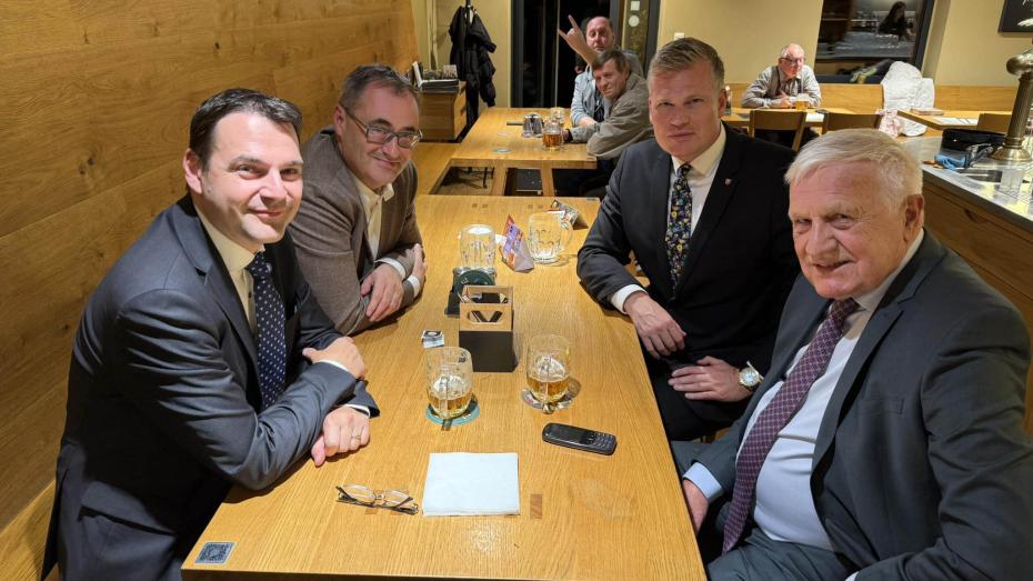 Zleva Petr Macinka, Boris Šťastný, Filip Turek a Václav Klaus.