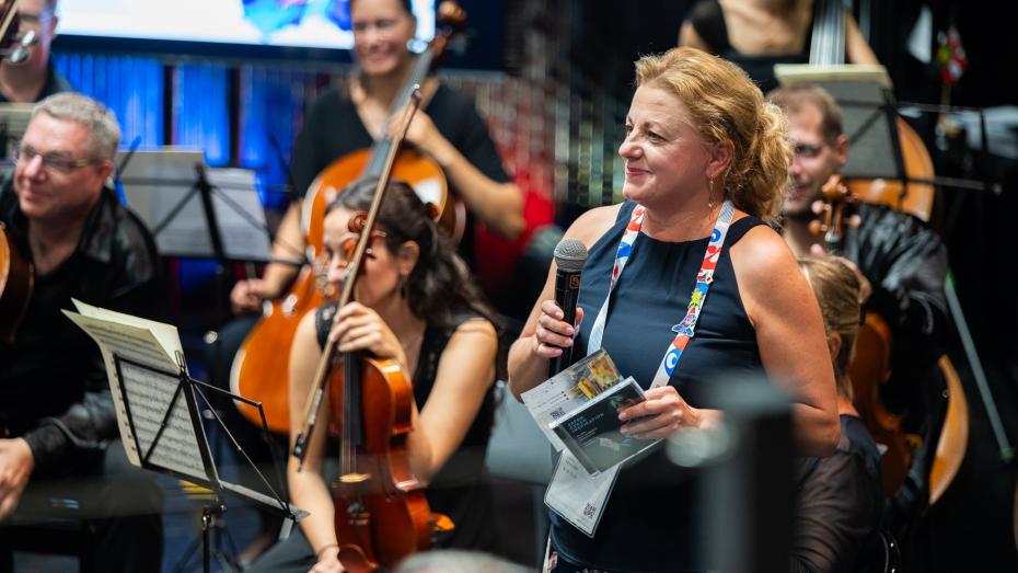 Ředitelka Plzeňské filharmonie Lenka Kavalová v Českém pavilonu