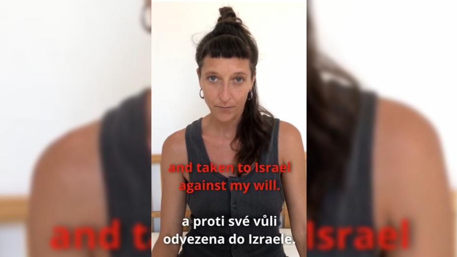 Zadržená česká aktivistika Šárka Přikrylová