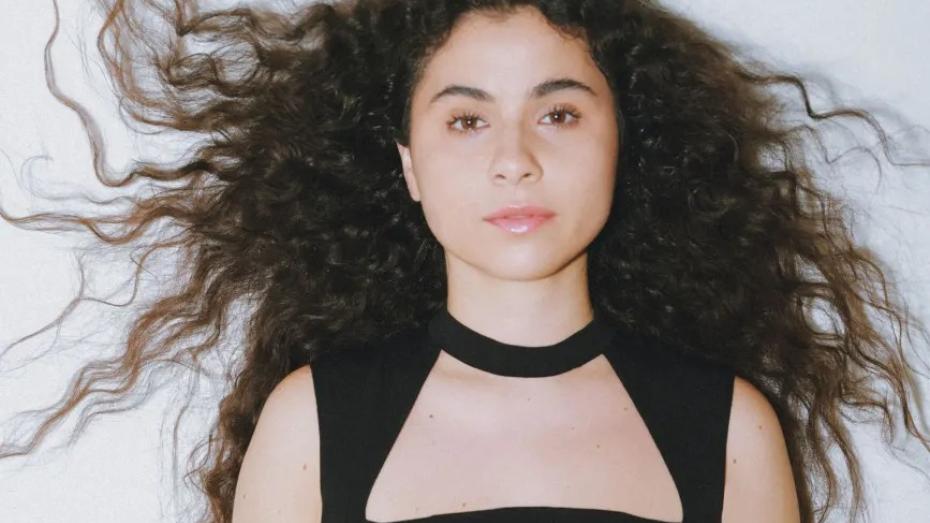 Mexická písničkářka Silvana Estrada