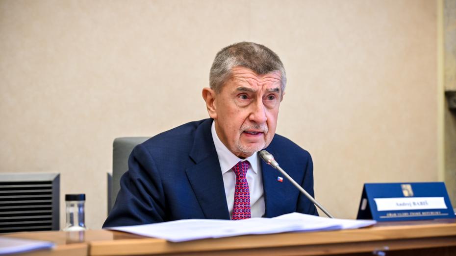 Andrej Babiš na jednání vlády