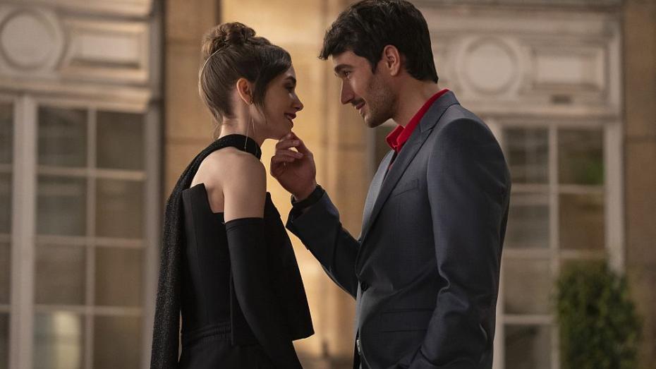 Seriál přitahuje pozornost módních značek i turistického průmyslu