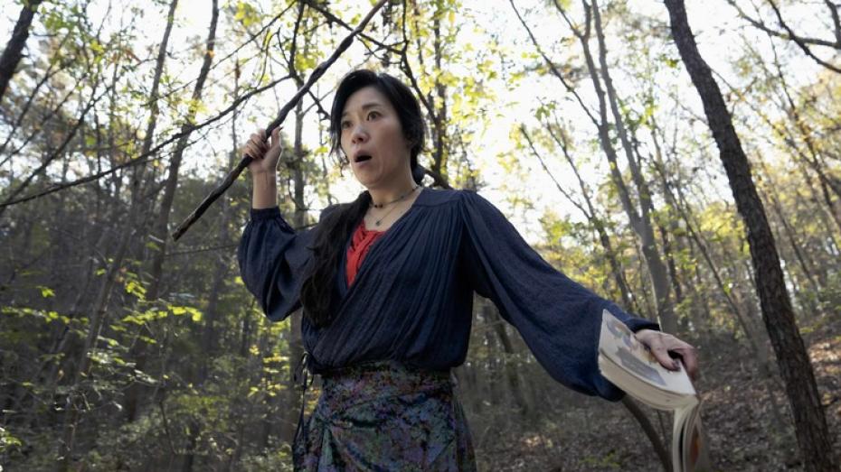 Není jiná možnost střídá žánry od černé komedie po sociální drama