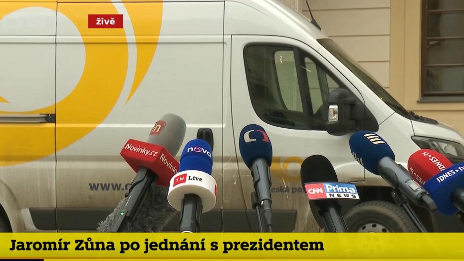 Jaromír Zůna odešel od dotazů