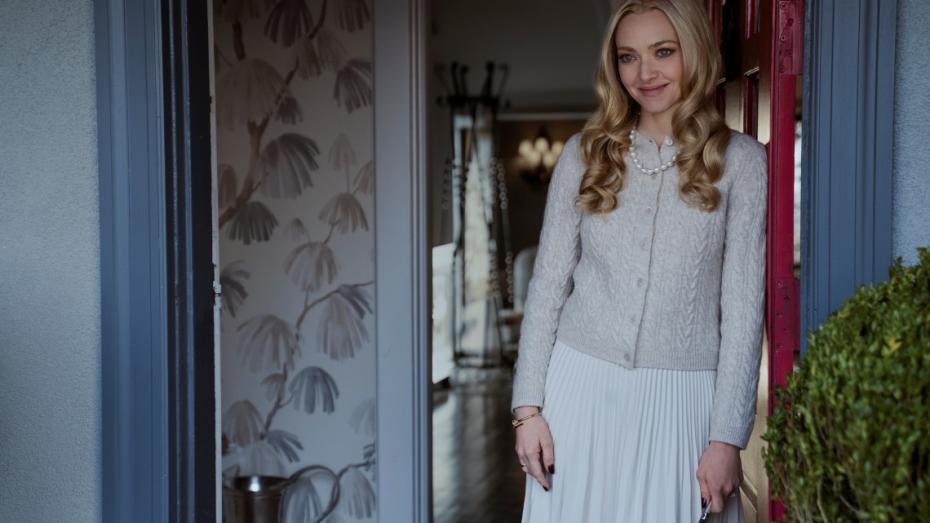 Amanda Seyfried v roli paní domu Niny