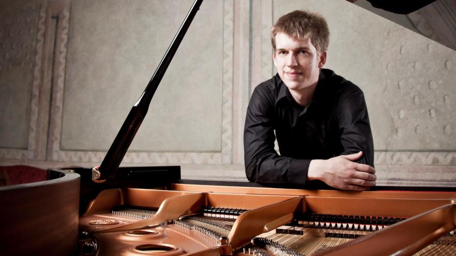 Hudební skladatel, varhaník a klavírista Marek Kozák