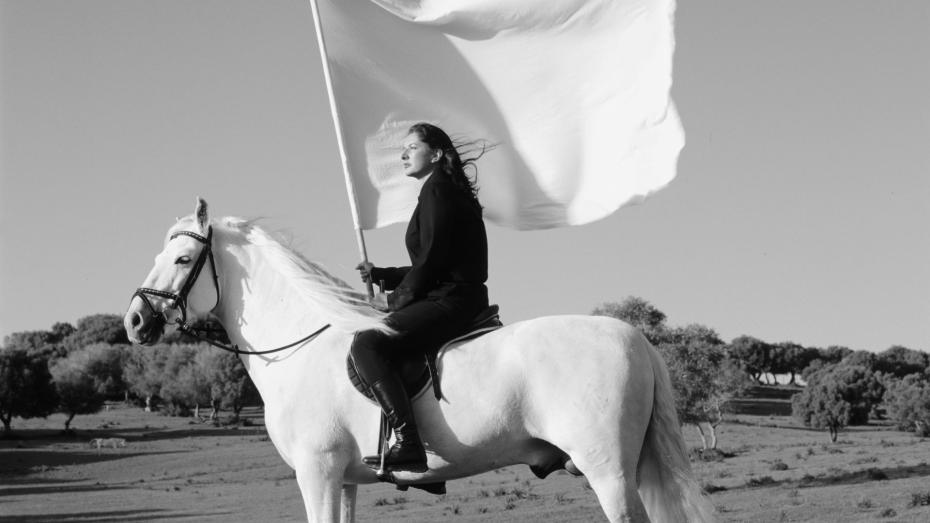 Marina Abramović: The Hero