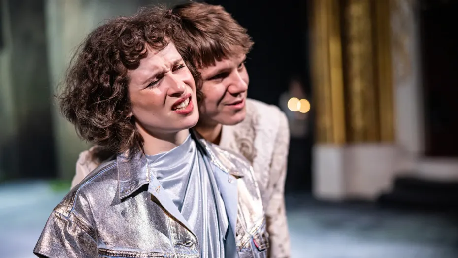 Berenika Anna MIkeschová (Dafné), Zdeněk Piškula (Apollón) 