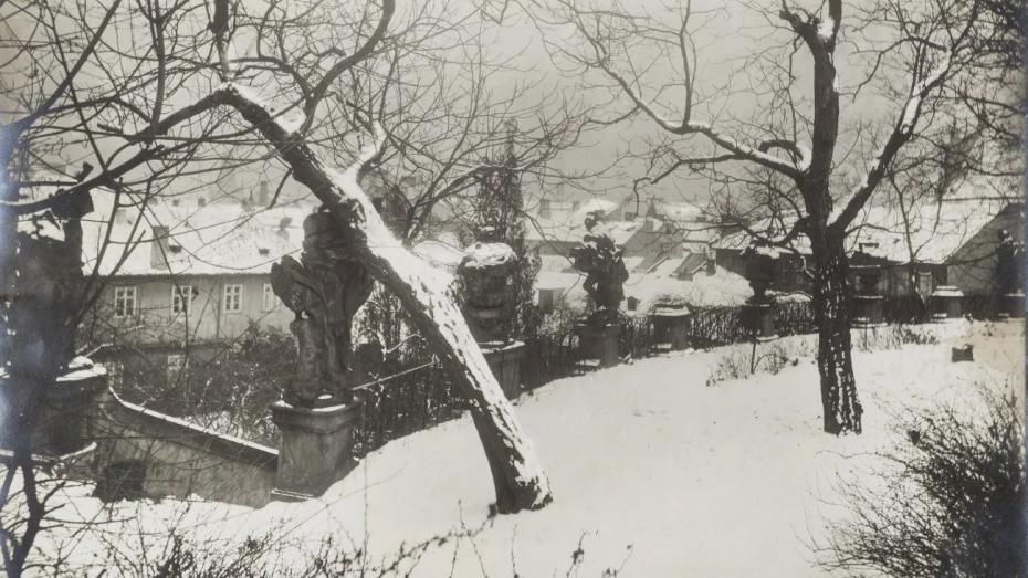 Viktor Stretti, bez názvu, pražská Vrtbovská zahrada,1900