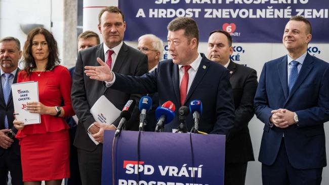 Hnutí SPD představilo svůj volební program pro říjnové sněmovní volby, 8. září 2025.