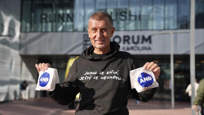 Andrej Babiš krátce před zahájením voleb