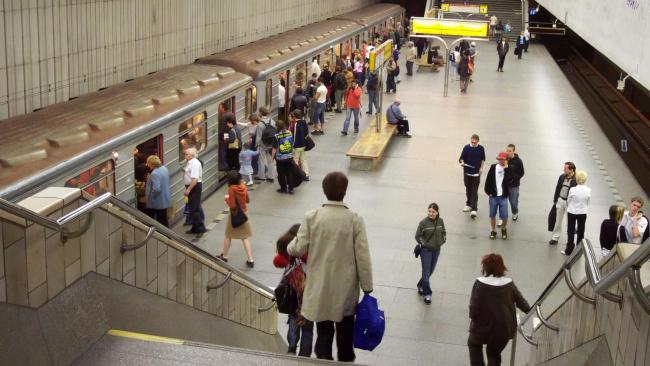 Smíchovské nádraží, metro B