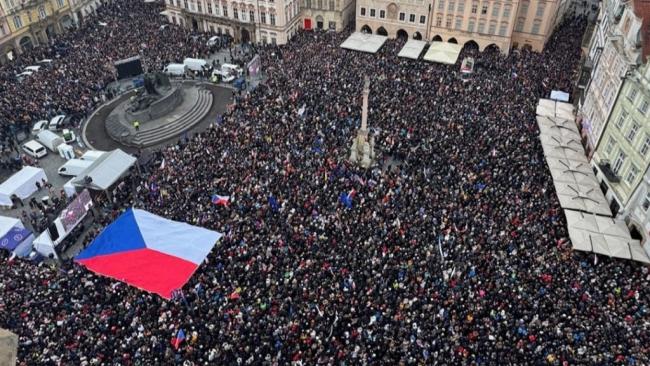 Demonstrace na podporu prezidenta Pavla