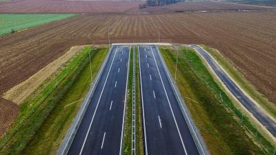 Výstavba polské rychlostní silnice S3 k českým hranicím